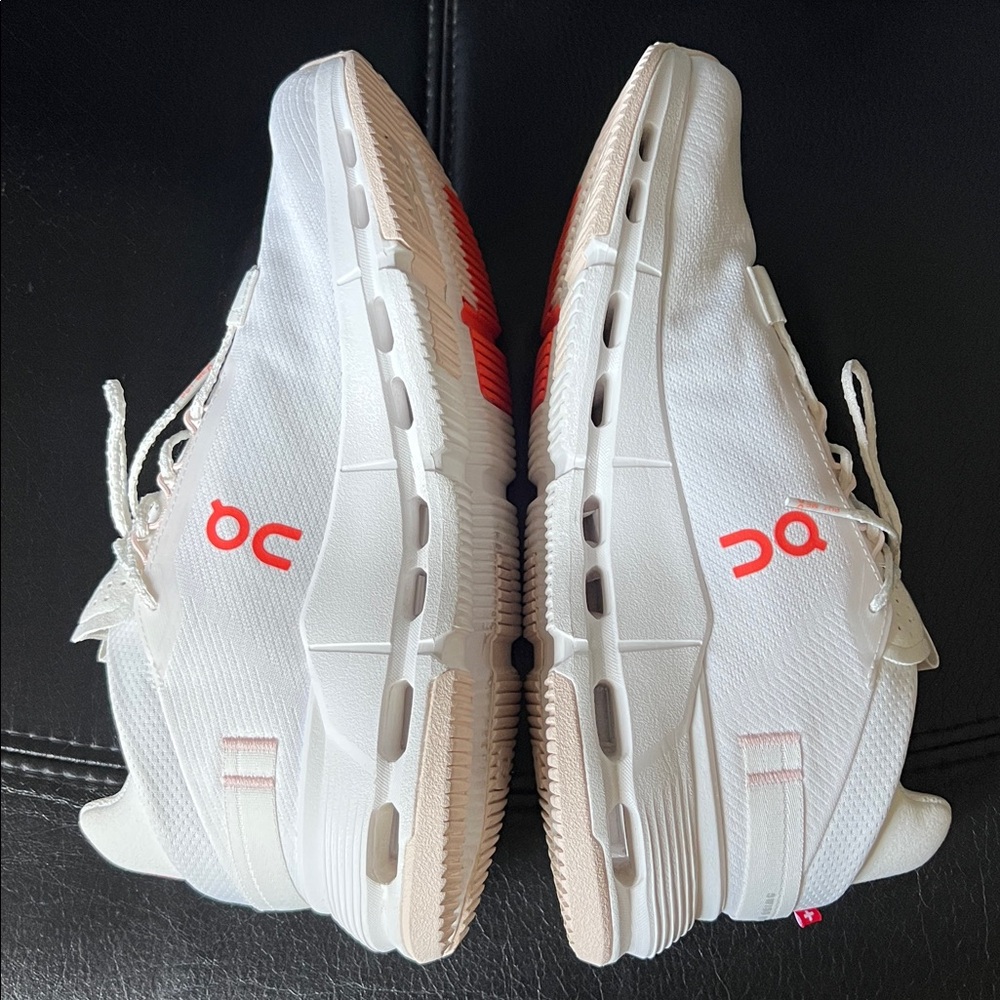 Coloudnova 2 Sneaker - Picture 9 of 16